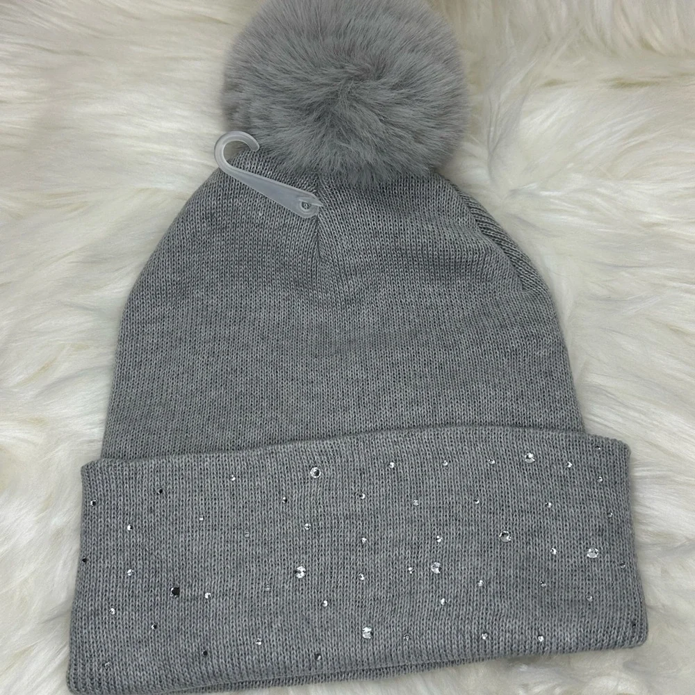 Kids Gray Beanie with Pom-Pom and Lightning Bolt